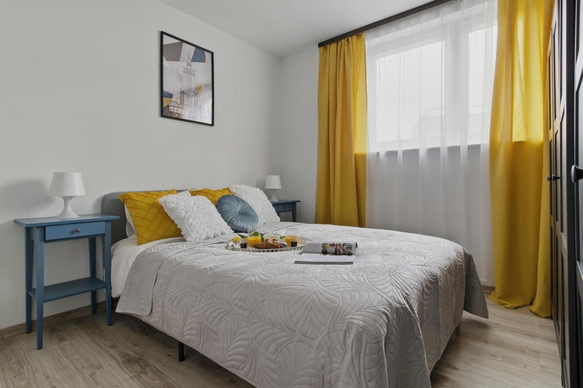 Riverside Retreat By Vistula 2br & Separate Living & Balcony In The Center Warsaw