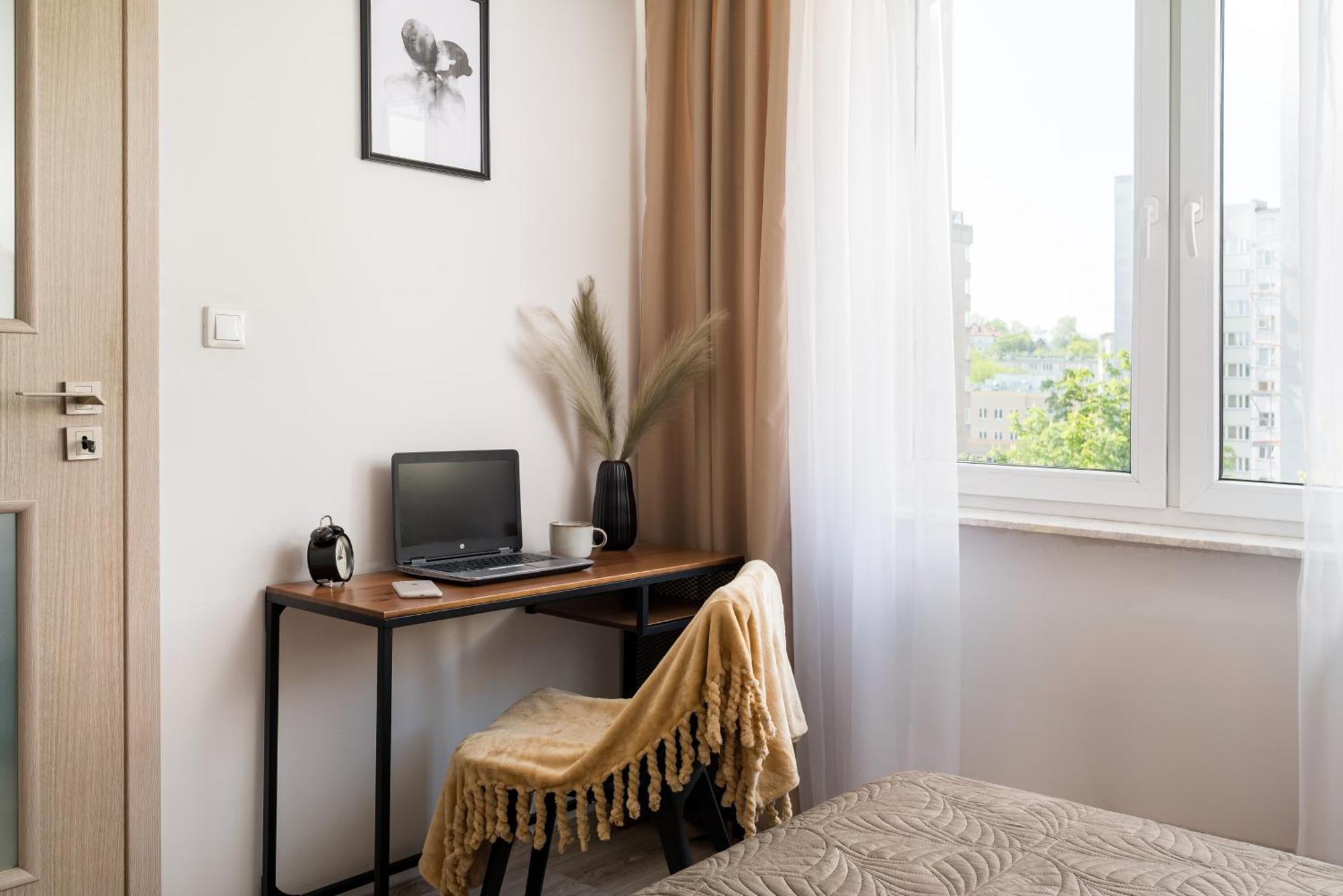 Riverside Retreat By Vistula 2br & Separate Living & Balcony In The Center * Warsaw